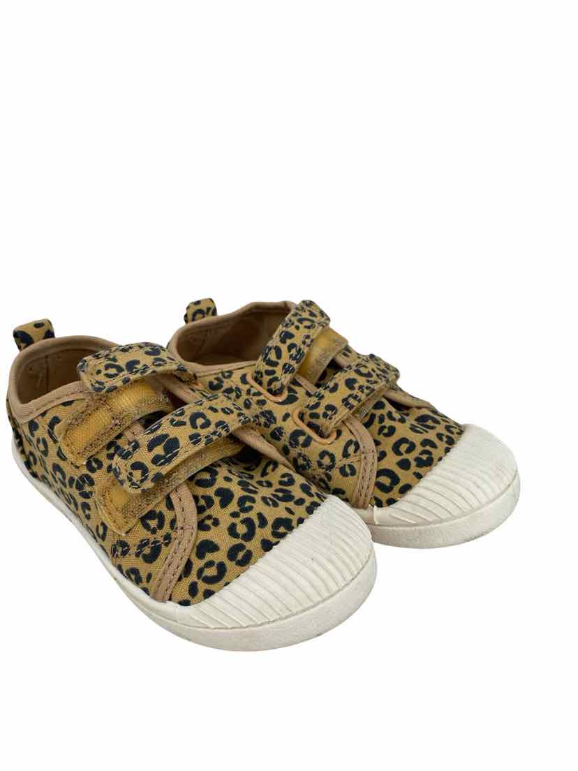 Cat & Jack Kids Size 9 Shoes
