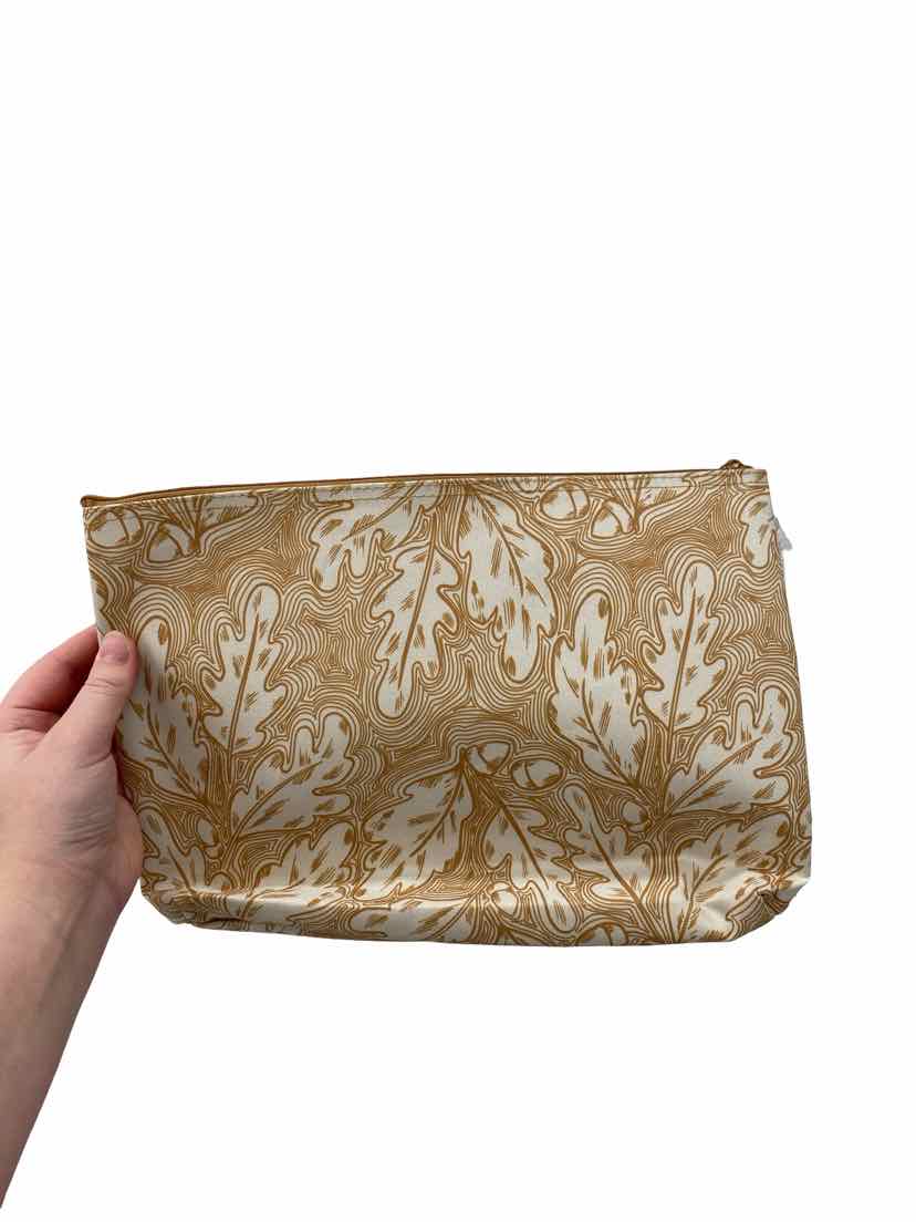 Thirty one Pouch