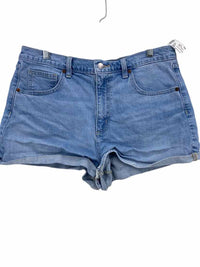 Universal Thread Ladies Size 12 Shorts