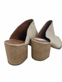 Report Ladies Size 9 Shoes
