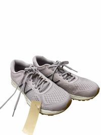 New Balance Ladies Size 9.5 Shoes