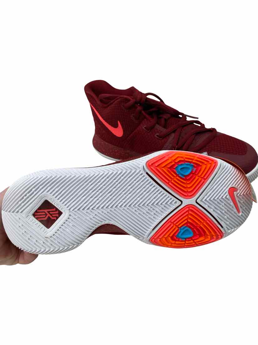 Nike Kids Size 5 NEW Shoes