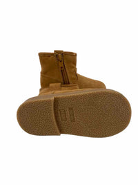 H & M Kids Size 5.5 Like New Boots