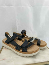 Easy Spirit Ladies Size 12 Shoes