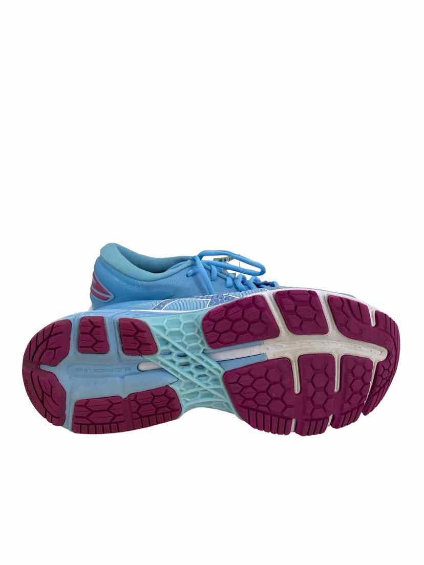Asics Ladies Size 7.5 Shoes