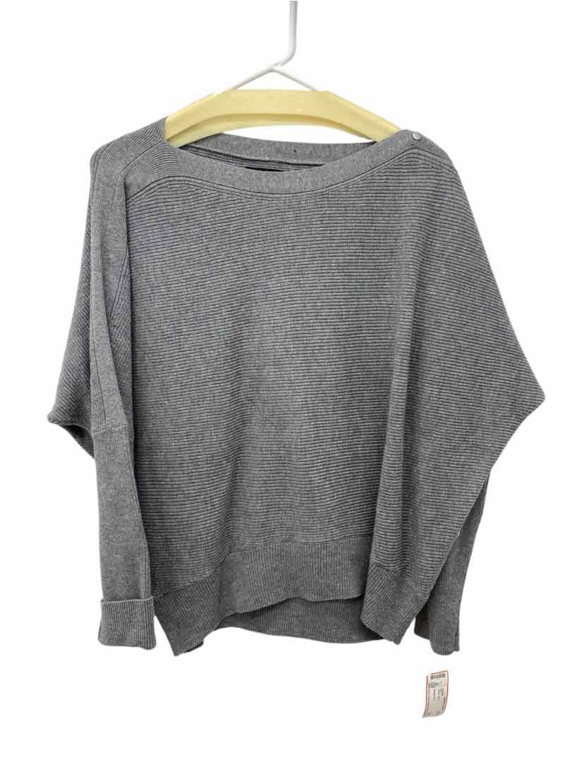 Simply Vera Ladies Size L Sweater