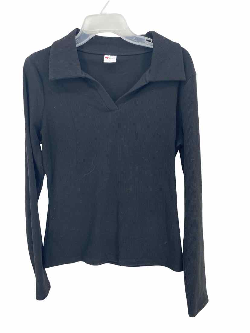 Wiholl Ladies Size L Shirt