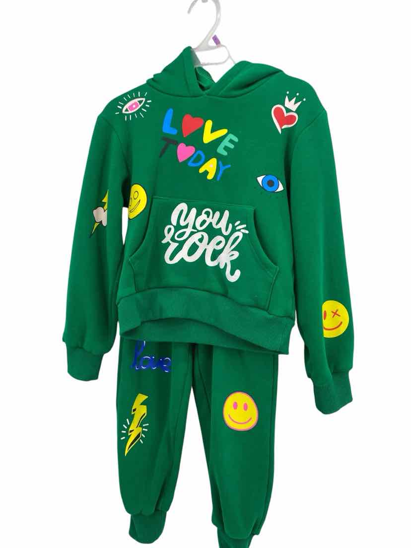 Lola Kids Size 4 2 pc
