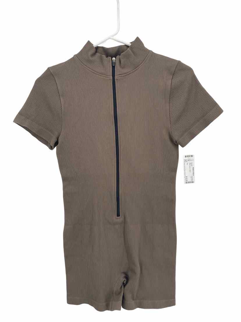 Oqq Ladies Size L NWOT Romper