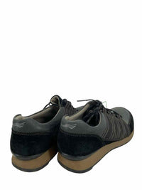 Dansko Ladies Size 37/6.5 Shoes