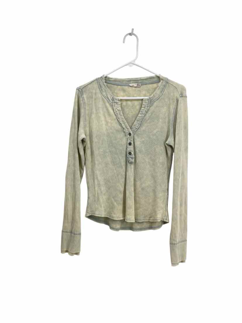 Mystree Ladies Size M Shirt