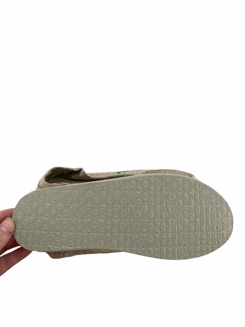Sanuk Ladies Size 6 NEW Shoes