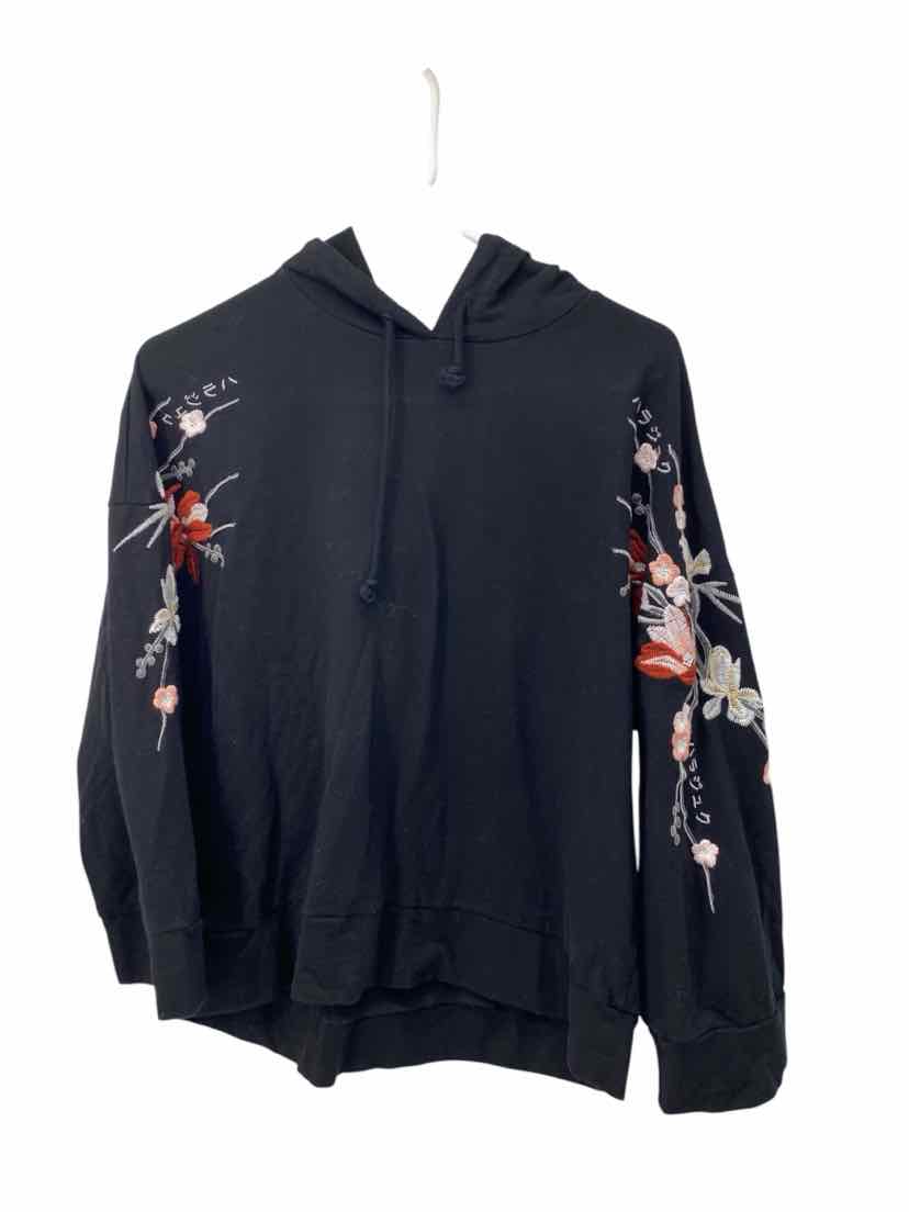 Illa Illa Ladies Size S Pullover