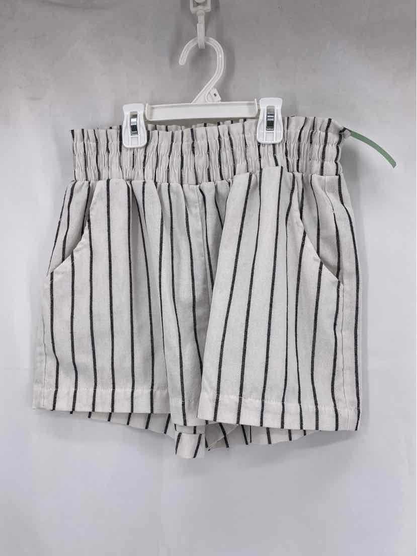 Cisono Ladies Size L Shorts
