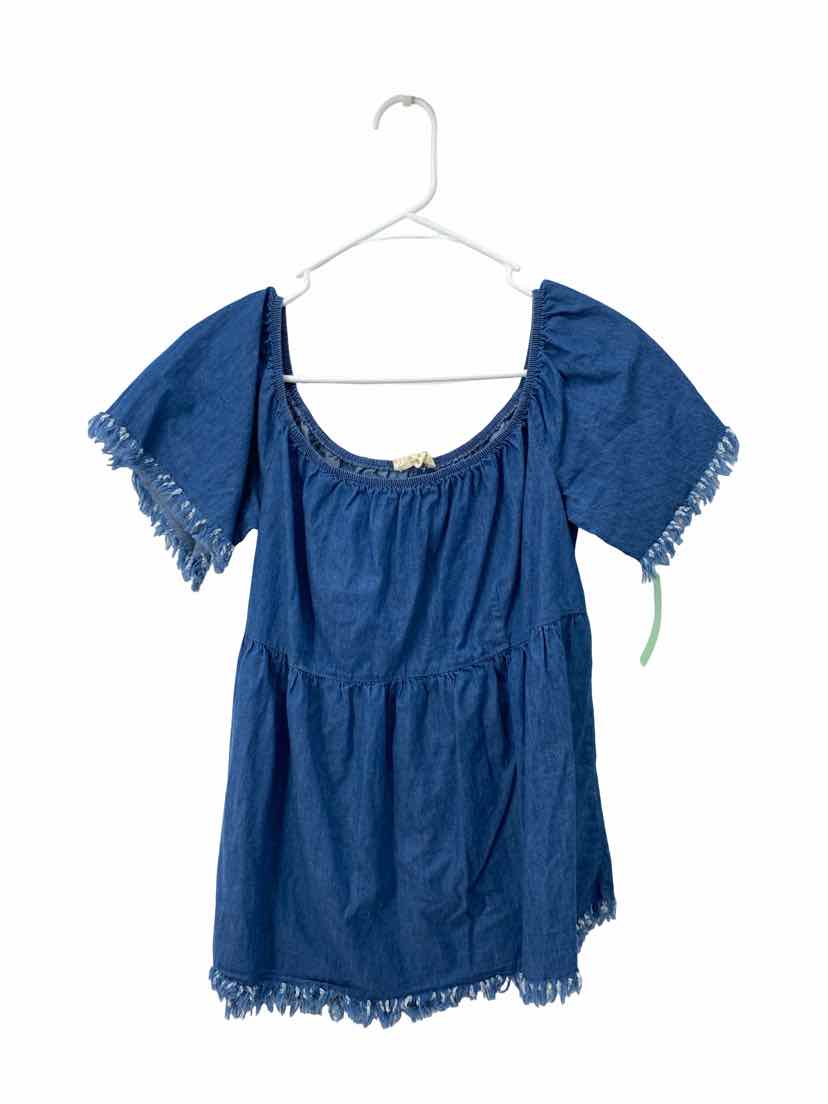 Entro Ladies Size M Shirt
