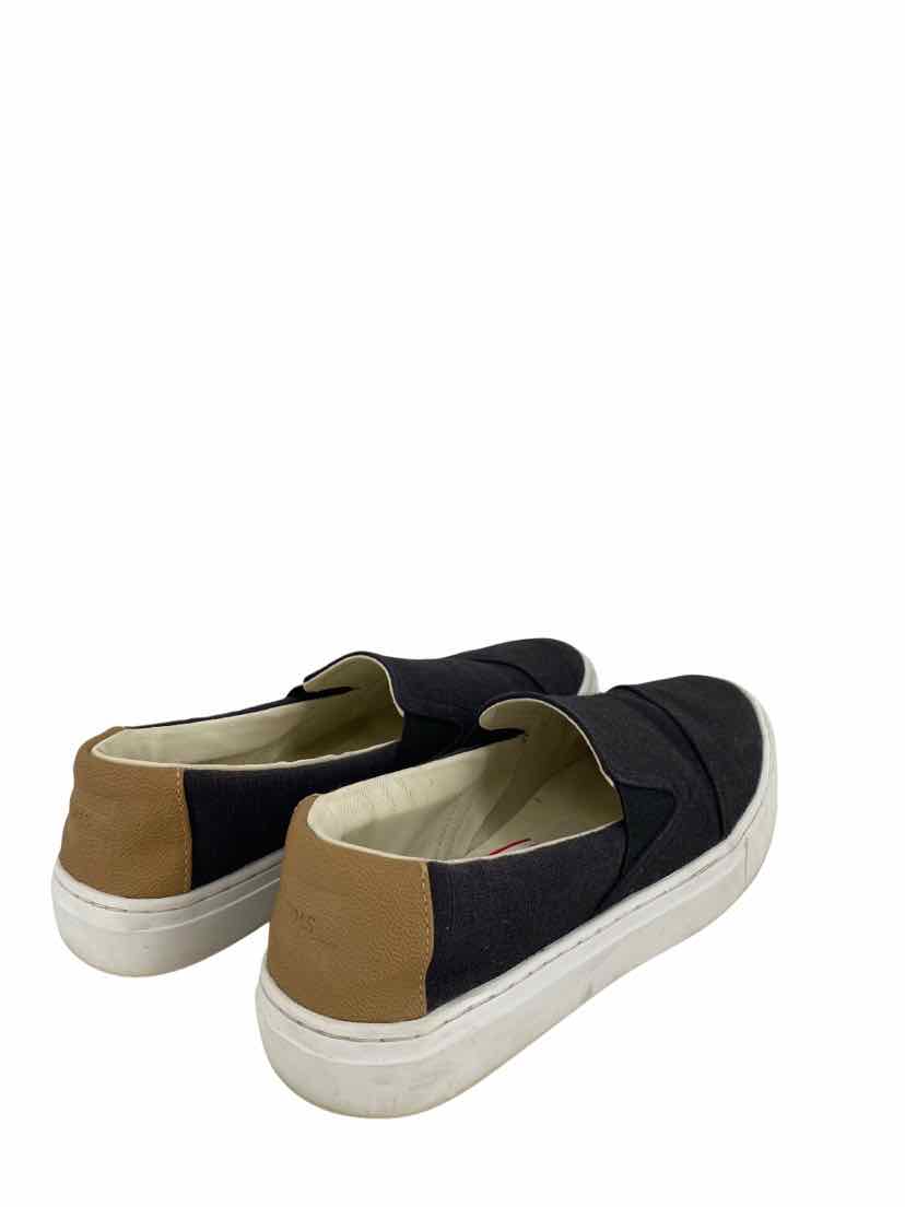 Toms Ladies Size 7.5 Shoes