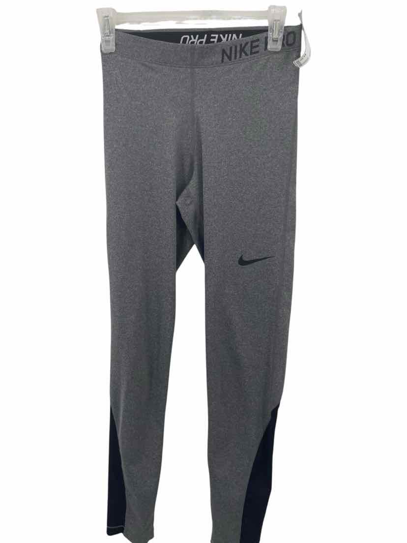 Nike Ladies Size Medium Leggings
