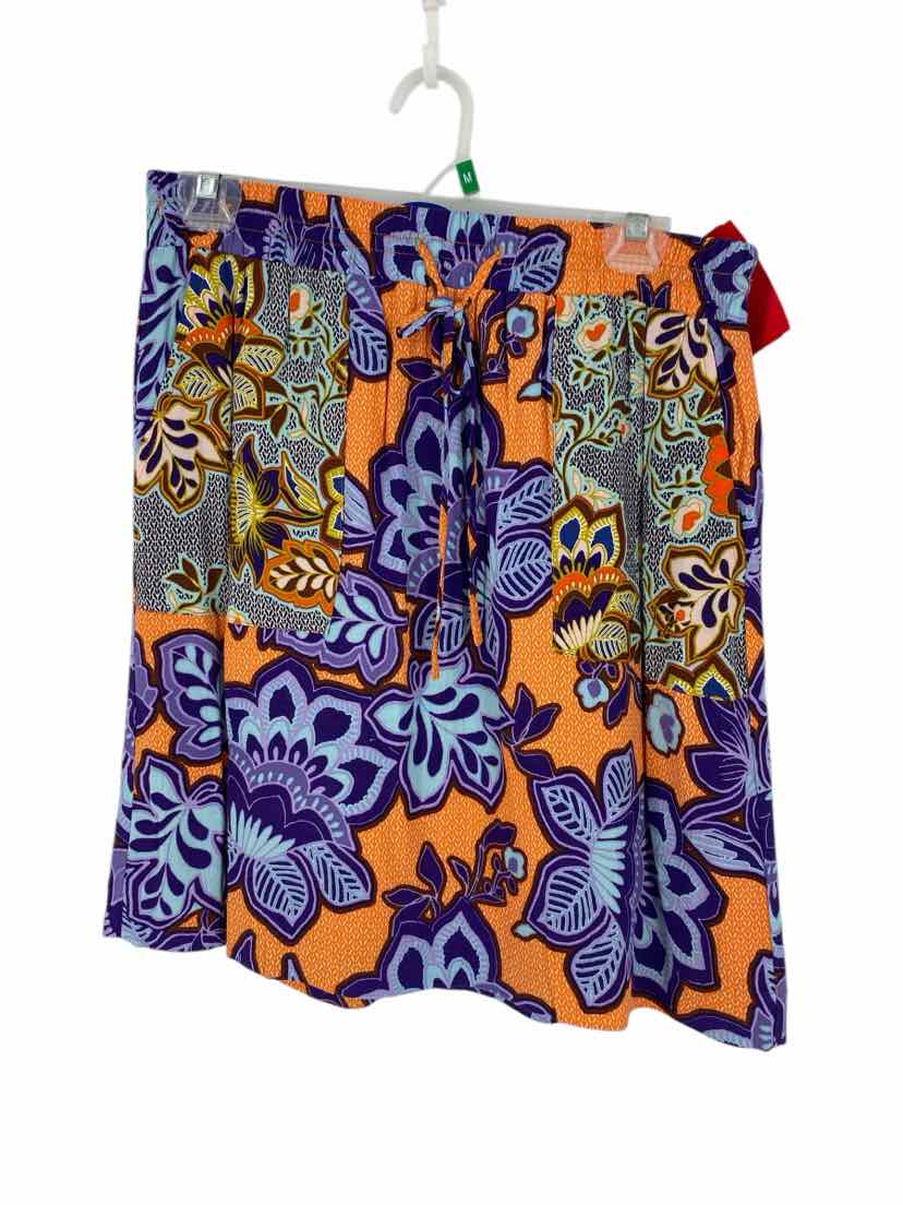 Ladies Loft Size Small Skirts