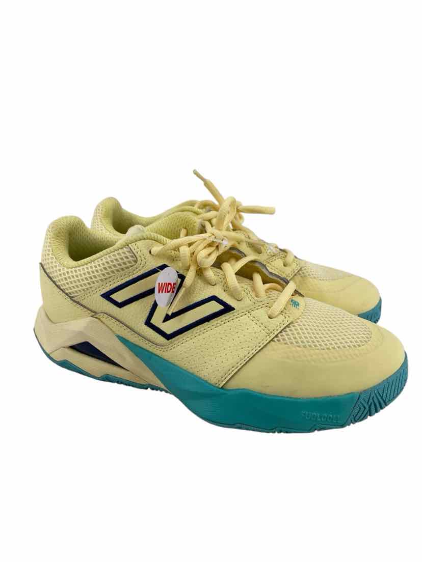 New Balance Ladies Coco Gauff Size 8.5 W Like New Shoes