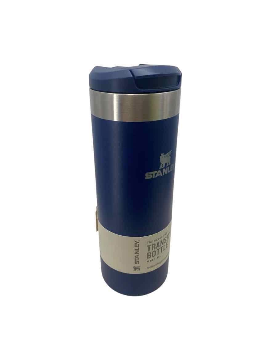 Stanley Navy NEW Tumbler