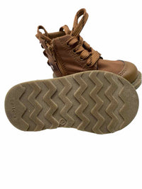 Carter's Kids Size 5 Shoes