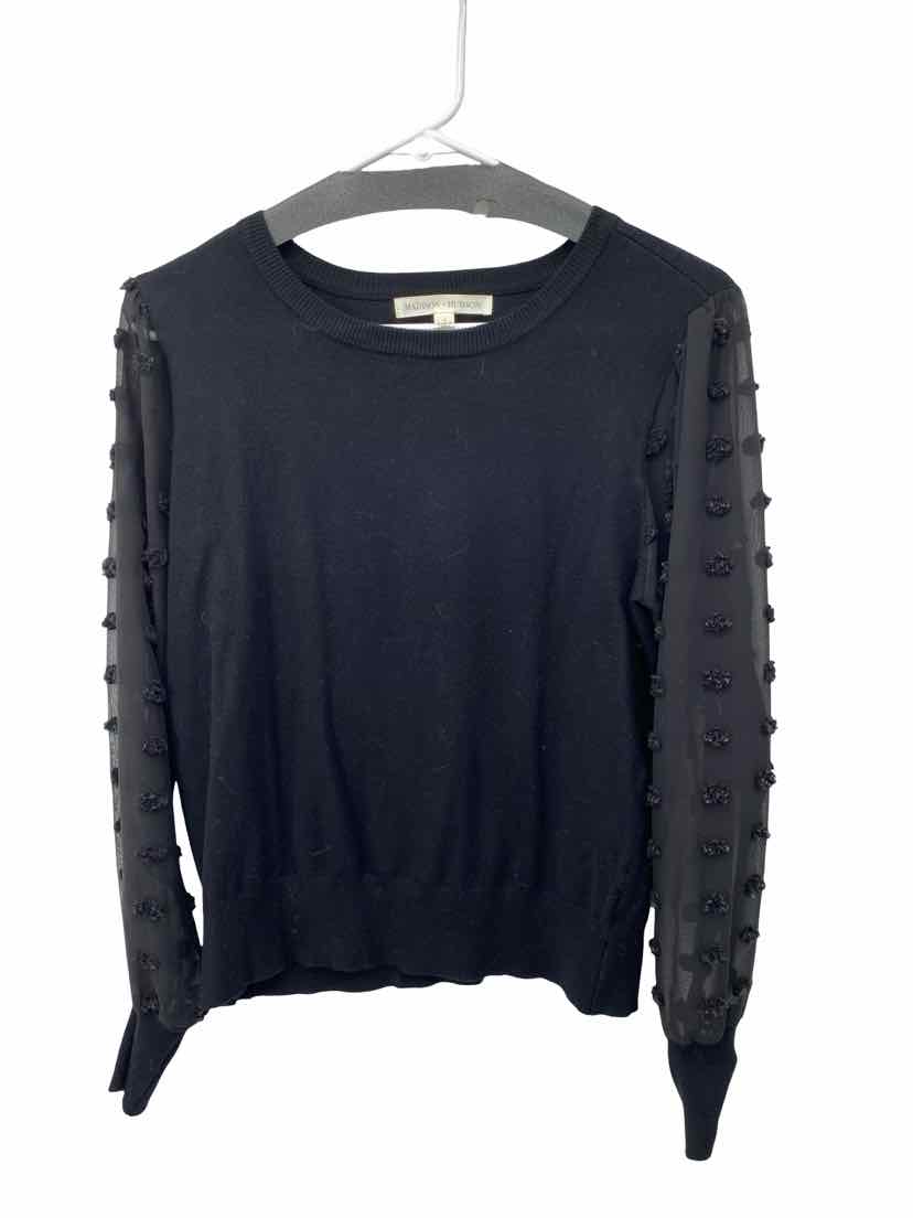 Madison + Hudson Ladies Size S Shirt