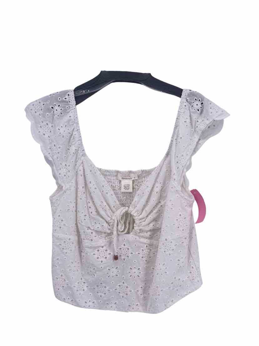 Urban Romantics Ladies Size XL Shirt