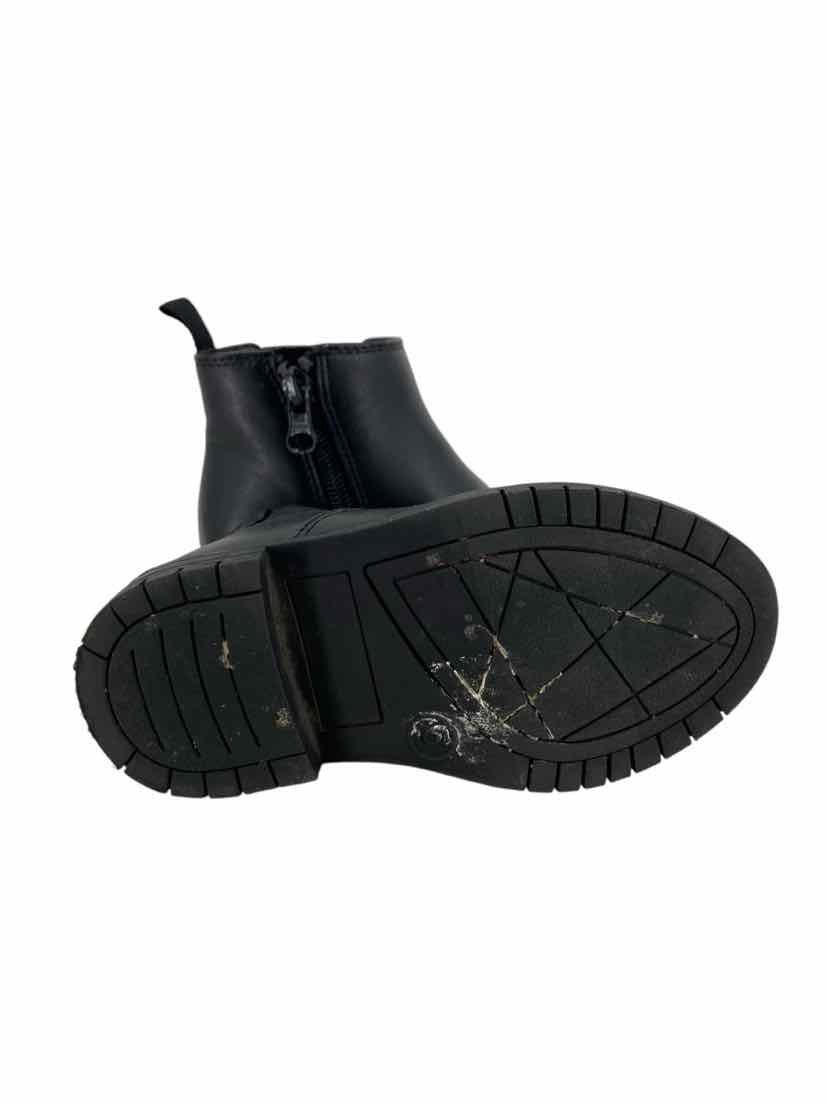 Cat & Jack Kids Size 6 Boots