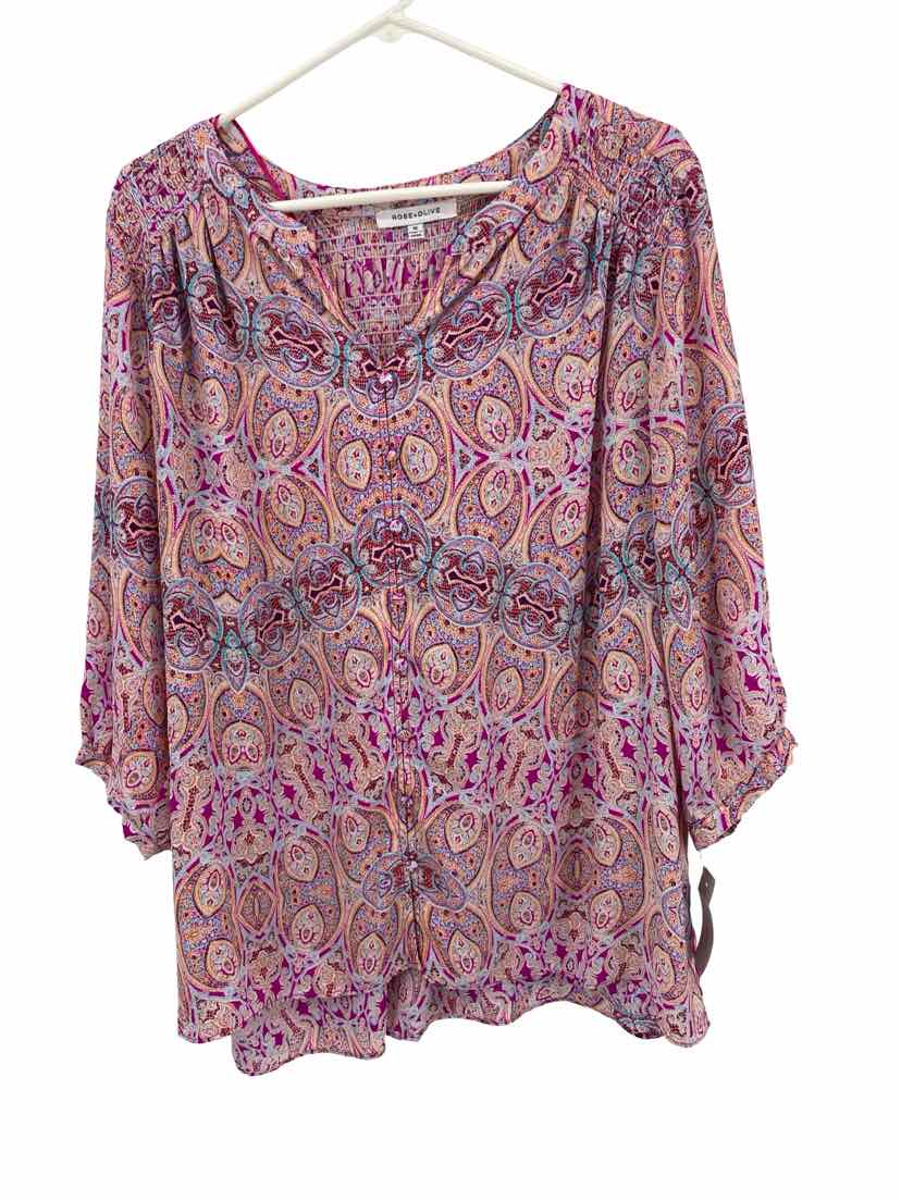 ROSE + OLIVE Ladies Size 1X Shirt