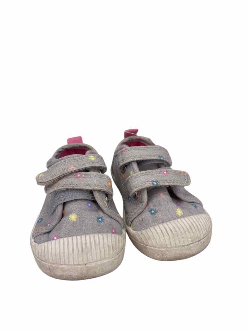 Cat & Jack Kids Size 5 Shoes