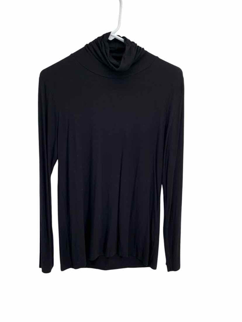 Zenana Ladies Size L Shirt