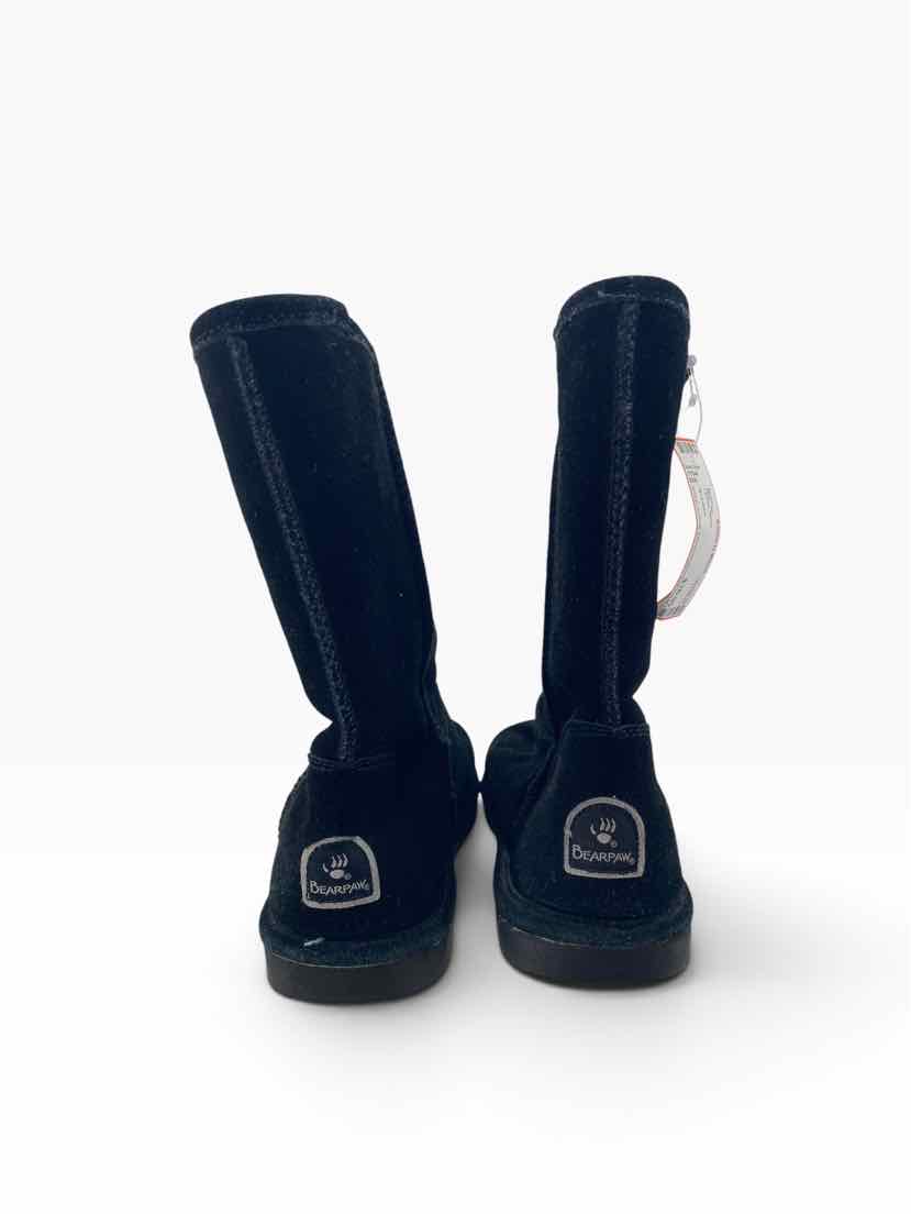 Bearpaw Ladies Size 10 Boots