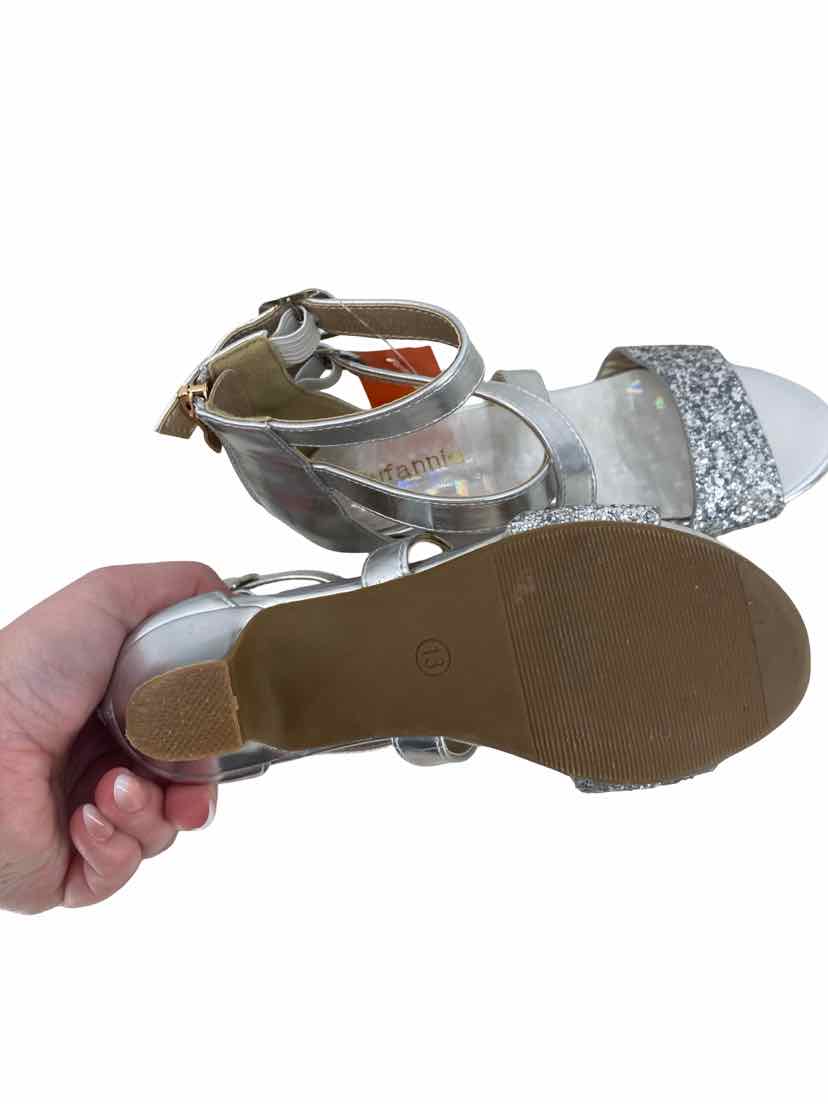 Dufannie Kids Size 13 Shoes