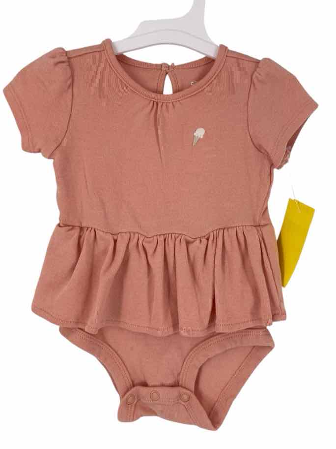Carter's Kids Size 6m Romper
