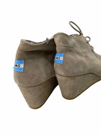 Toms Ladies Size 7 Boots