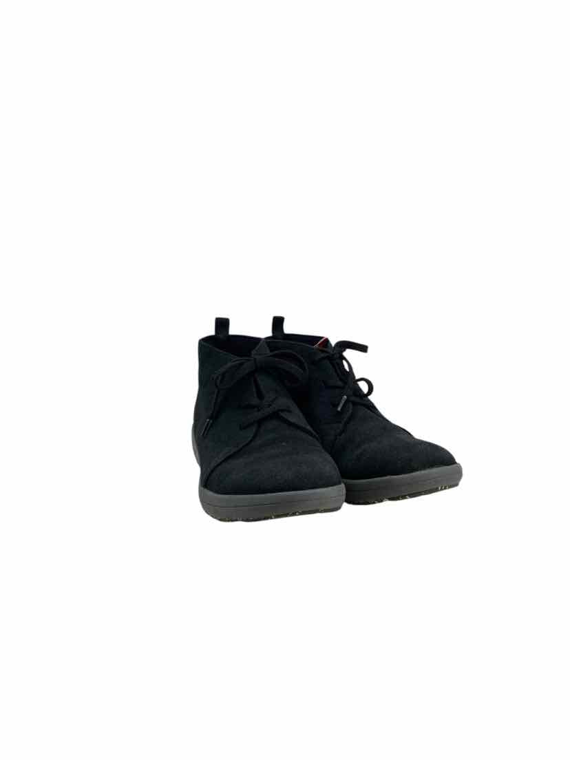 Easy Spirit Ladies Size 8 Shoes
