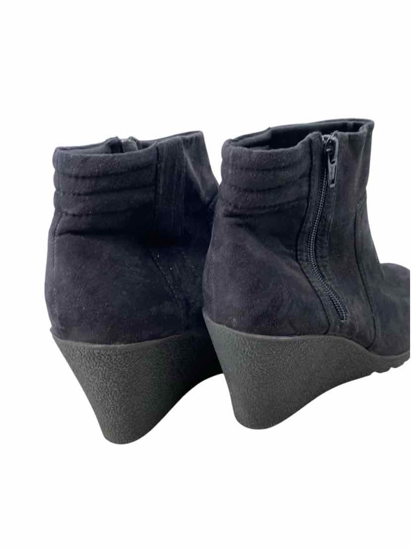 Merona Ladies Size 10 Boots