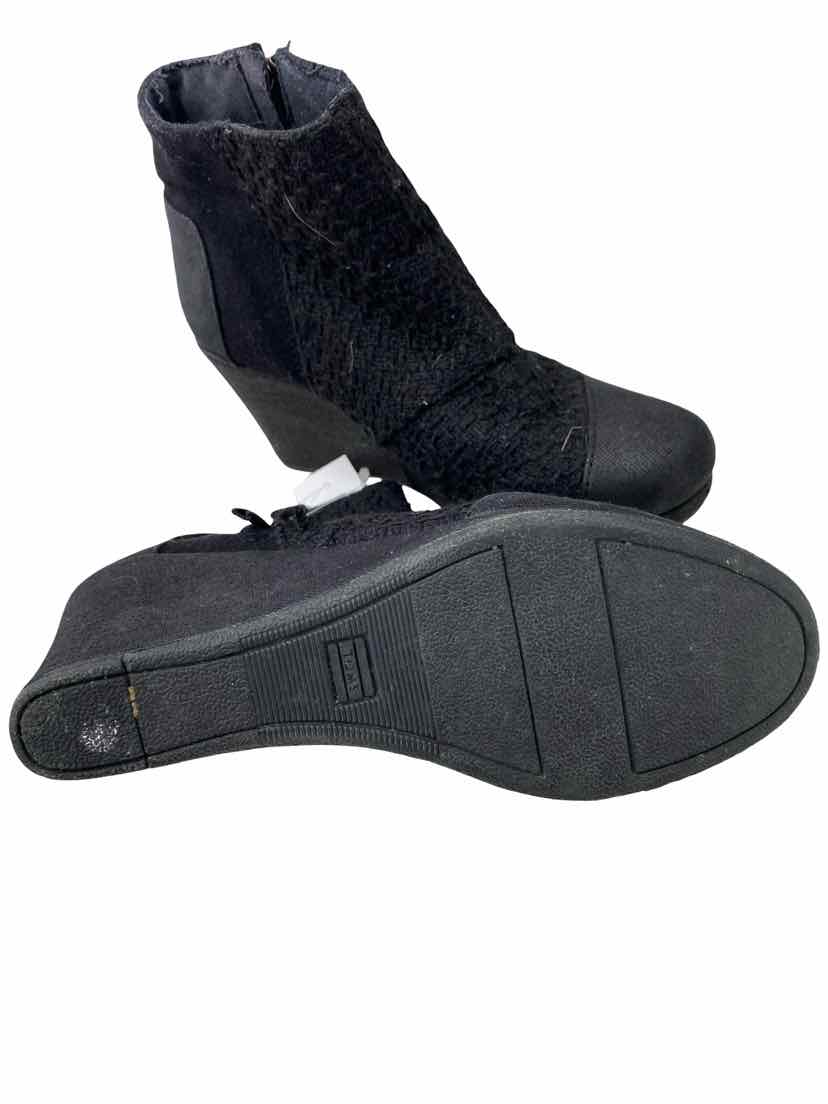Toms Ladies Size 7W Boots
