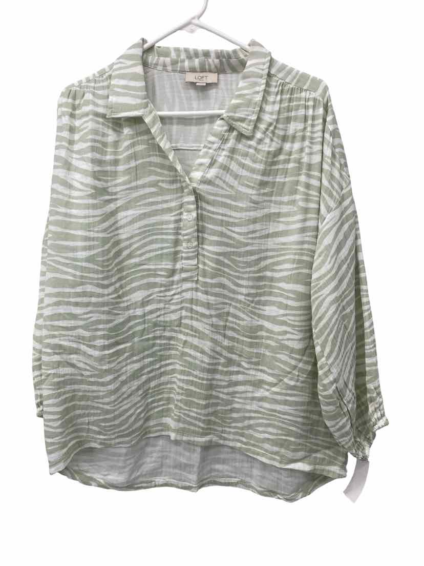 Loft Ladies Size Large Shirt