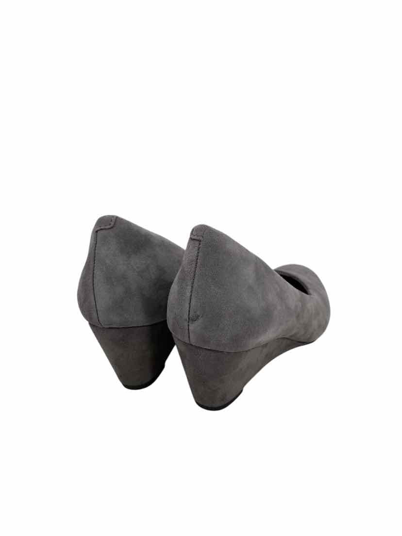Clarks Ladies Size 9 NEW Shoes