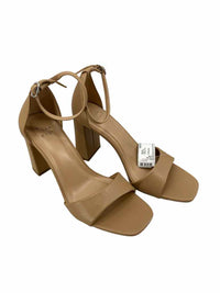 A New Day Ladies Size 8.5 Shoes