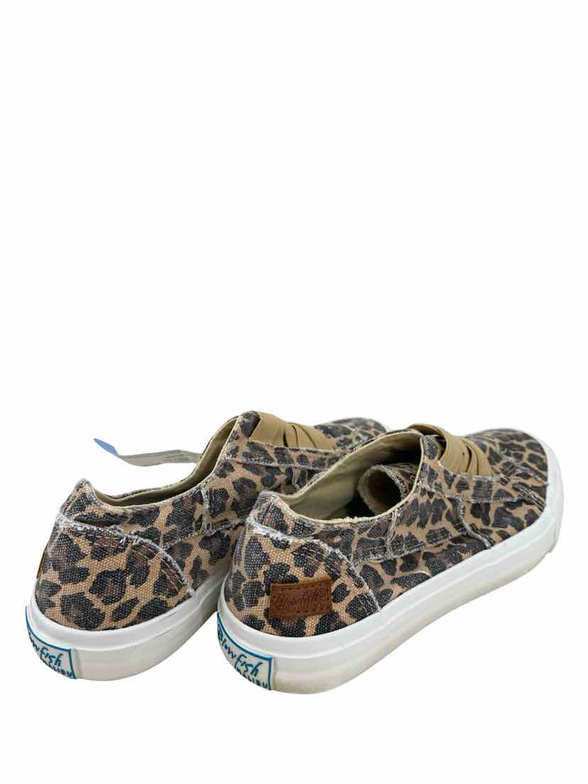 Blowfish Ladies Size 7.5 Shoes
