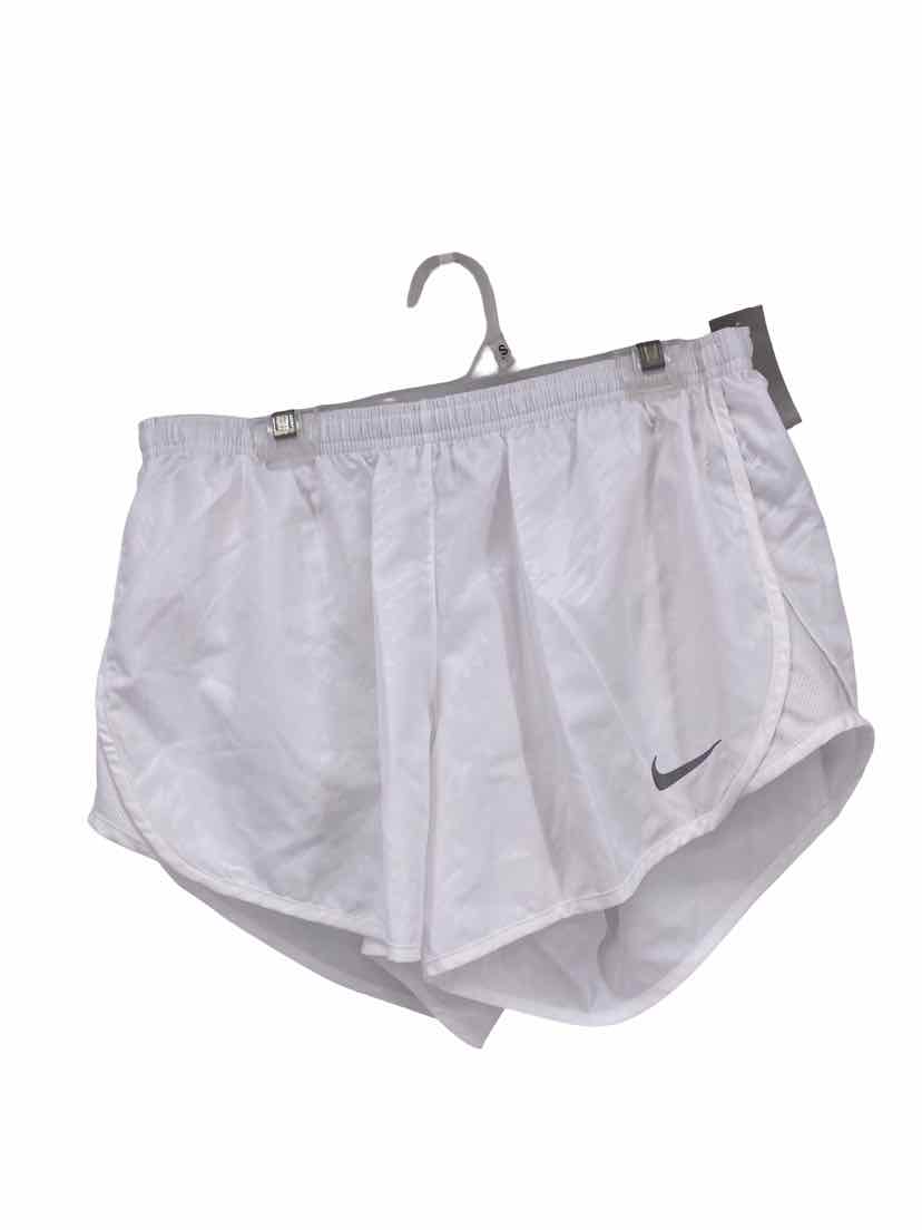 Nike Ladies Size M Shorts