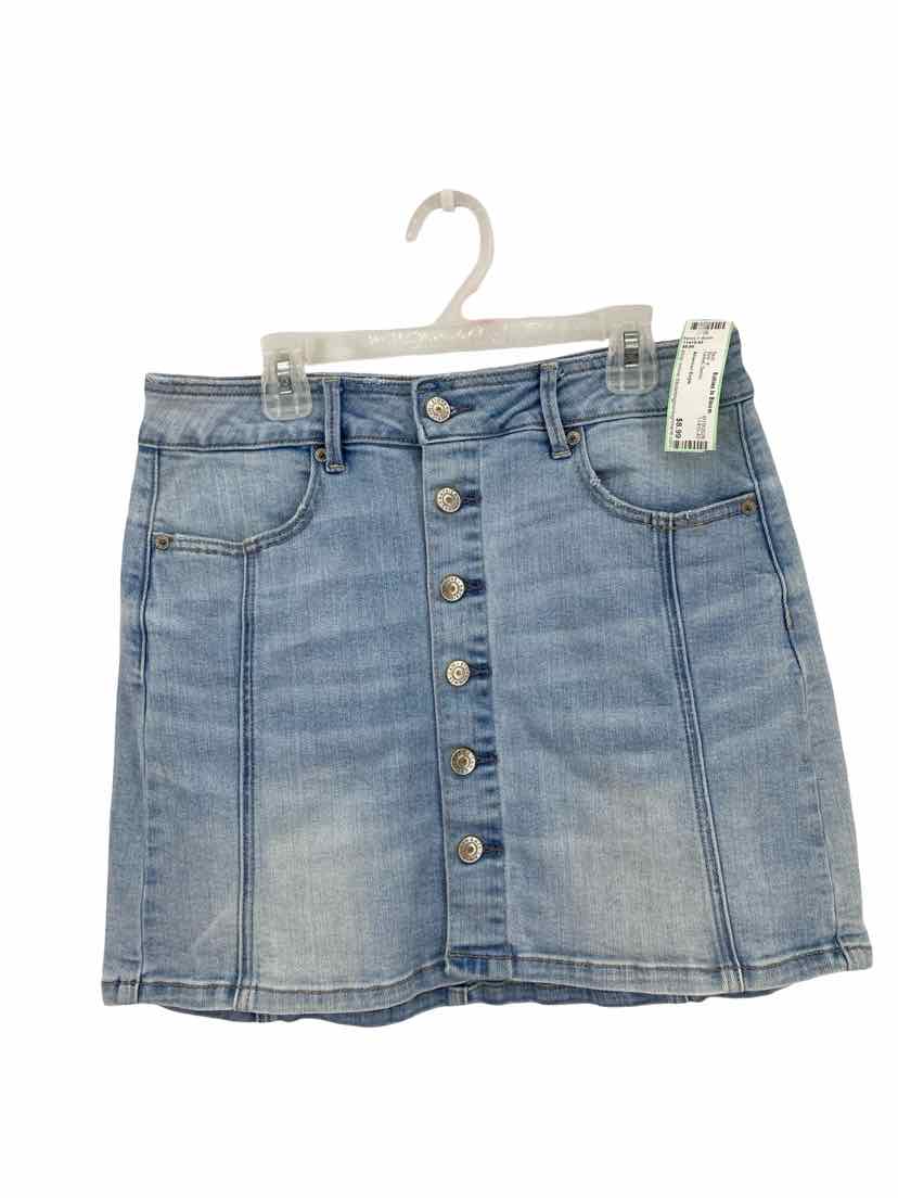 American Eagle Ladies Size 8 Skirt