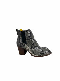 J Crew Ladies Size 9 Boots