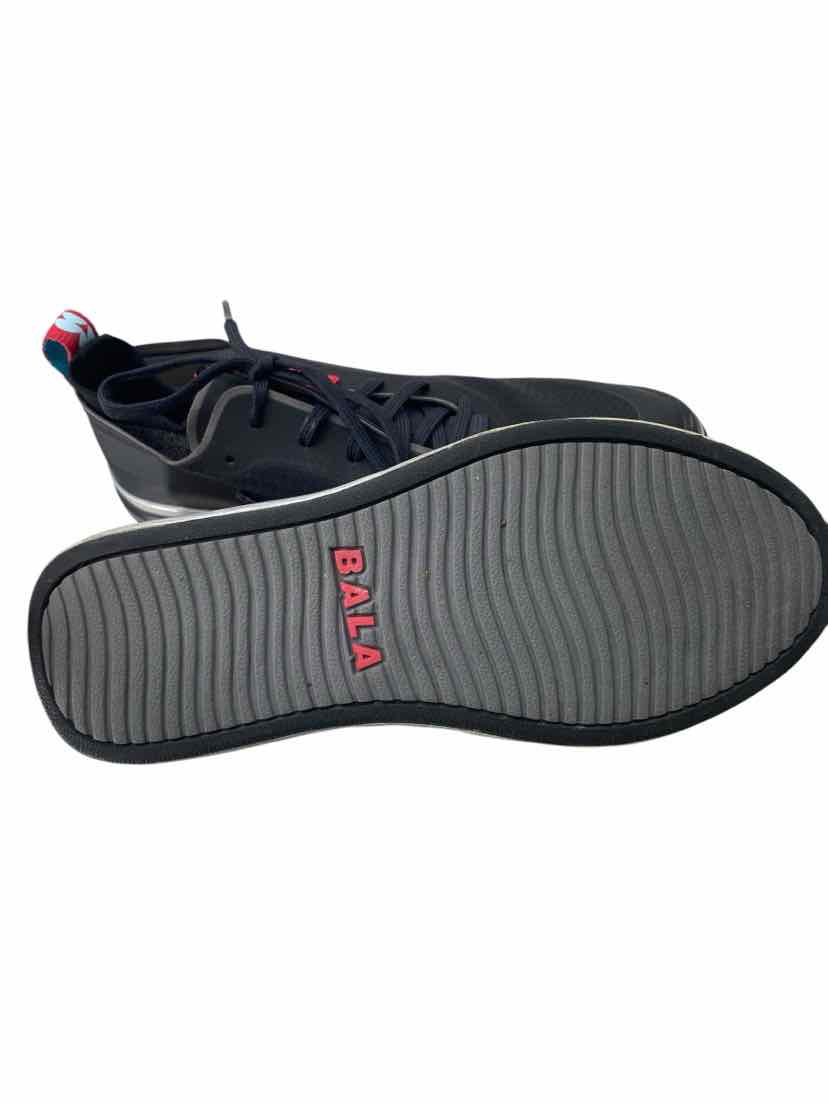 Bala Ladies Size 8 Shoes