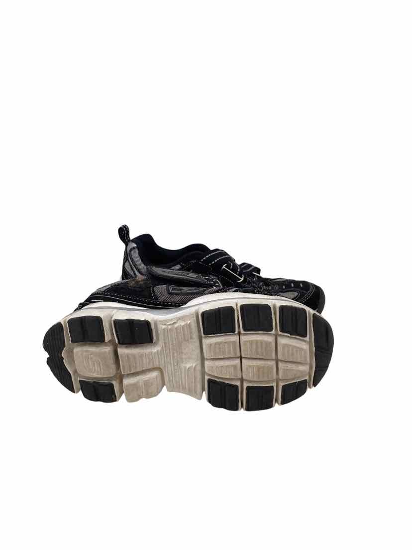 Sketchers Kids Size 1 Shoes