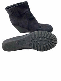 Merona Ladies Size 10 Boots