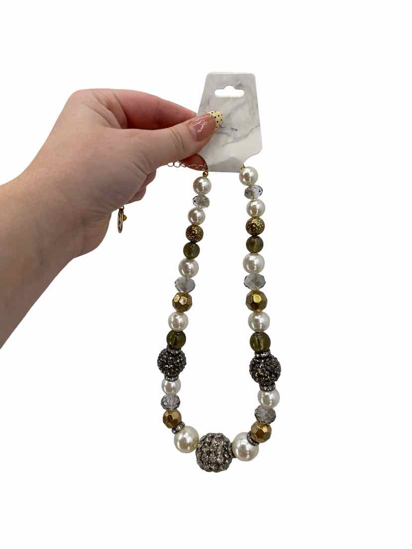 Jules B Ladies Pearl Necklace