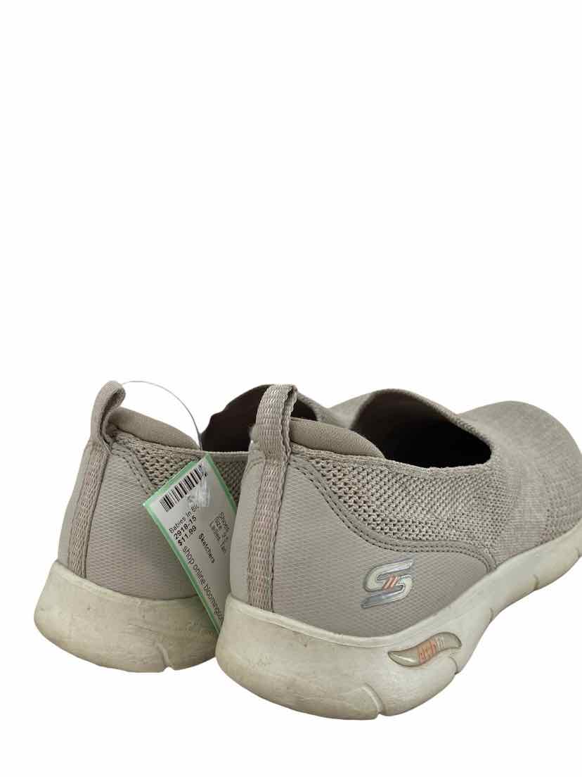 Sketchers Ladies Size 9.5 Shoes